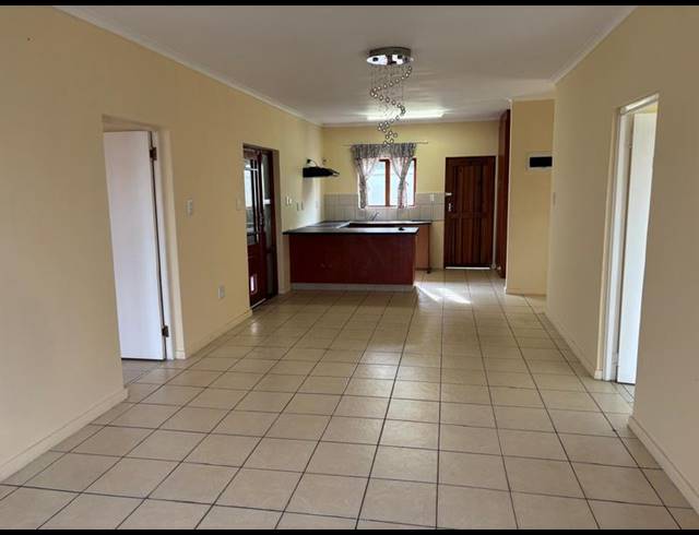3 BEDROOM TOWNHOUSE FOR SALE IN RESERVOIR HILLS